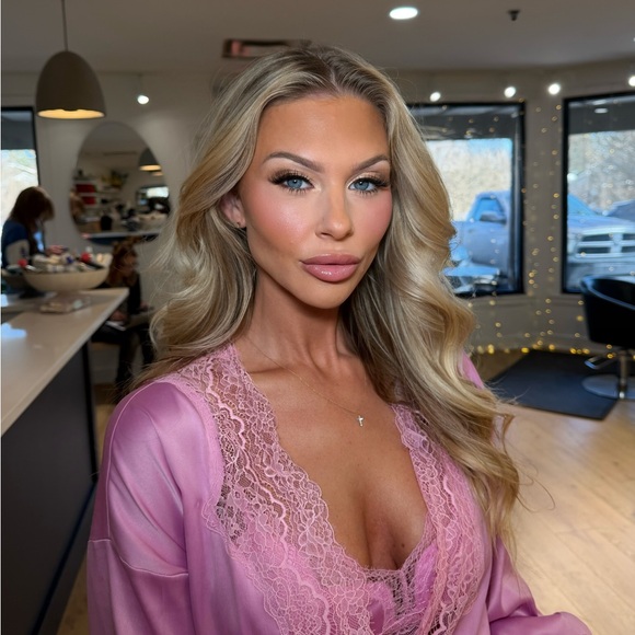kelseyjurewicz